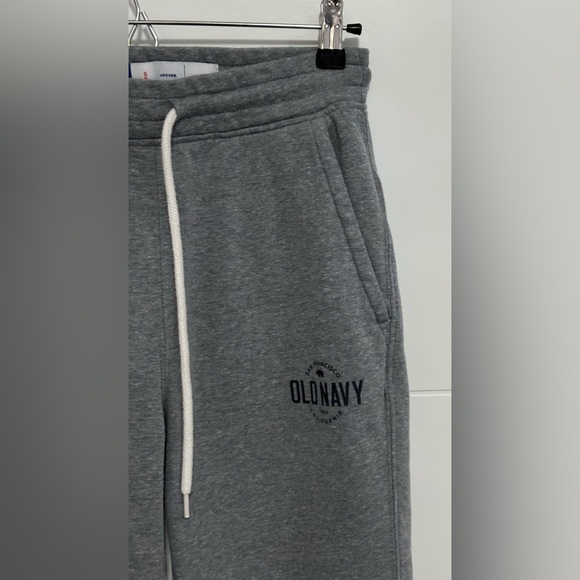 ⭐️Like New⭐️ Old Navy: Men’s Joggers with Drawstring- Size Small - Picture 2 of 9
